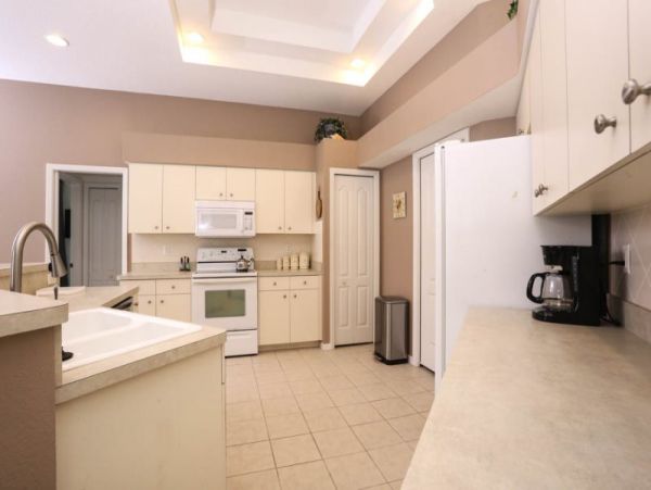 Manasota Key 4 Bedroom Vacation Pool Home