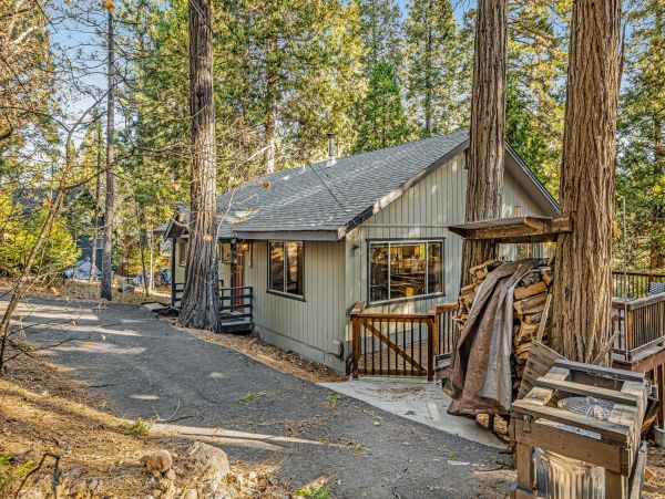 Yosemite Area Home 1028969