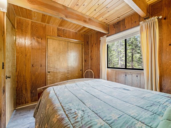 Yosemite Area Home 1028971