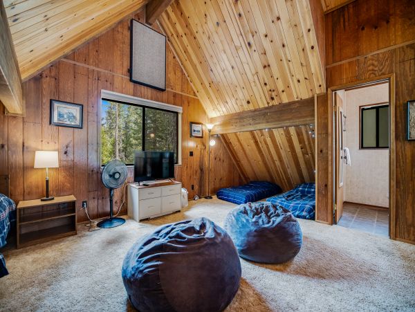 Yosemite Area Home 1028971