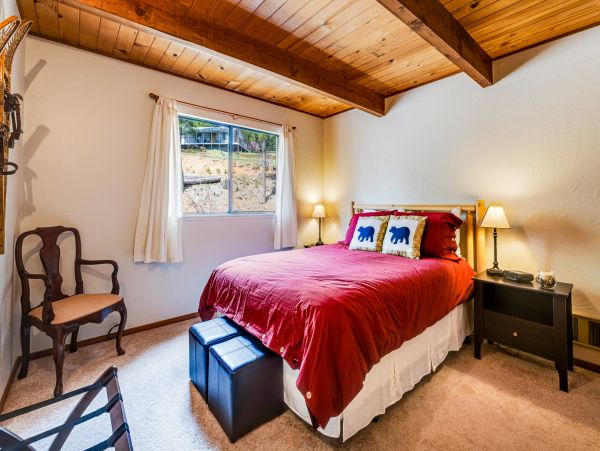 Yosemite Area Home 1028972