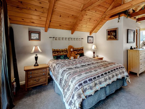 Yosemite Area Home 1028973