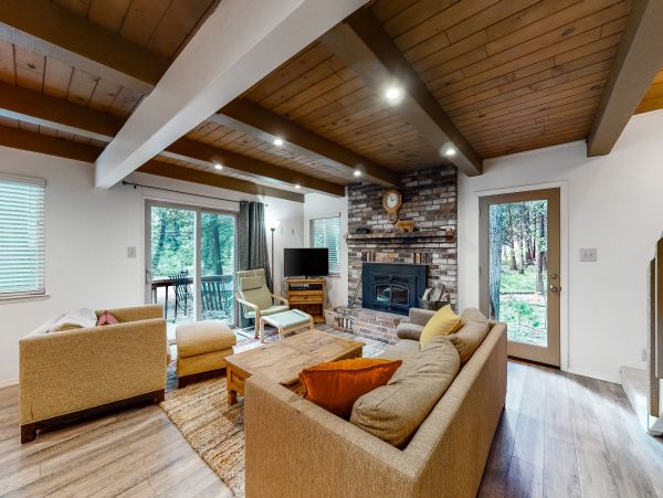 Yosemite Area Home 1028975