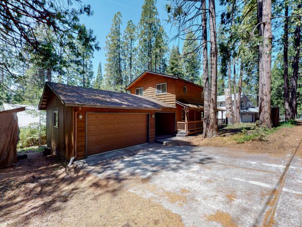 Yosemite Area Home 1028976