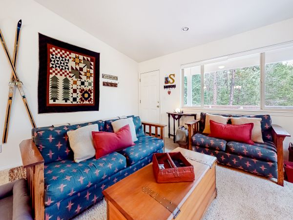 Yosemite Area Home 1028977