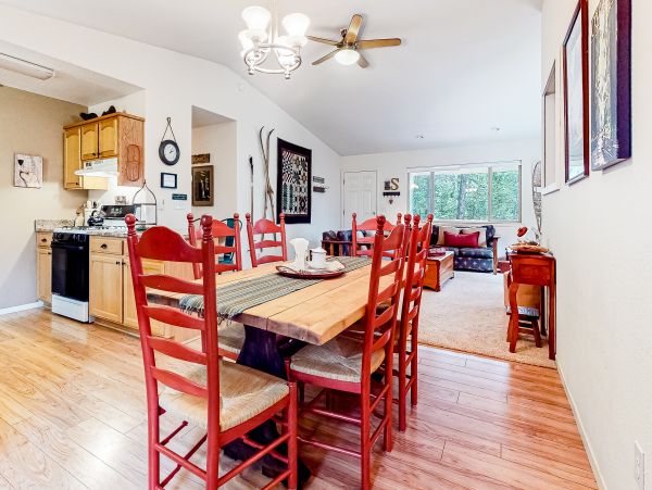 Yosemite Area Home 1028977