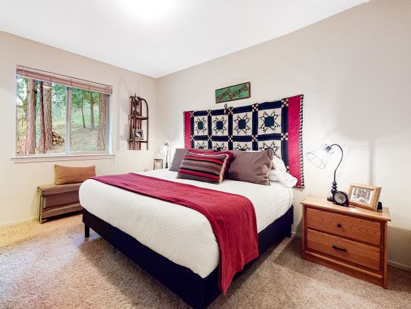 Yosemite Area Home 1028977