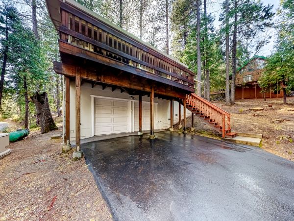 Yosemite Area Home 1028977