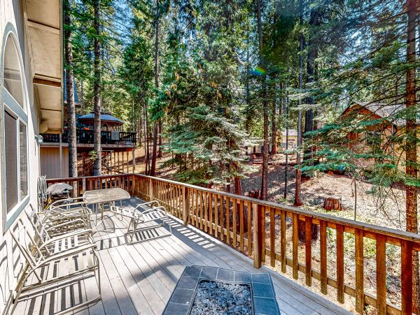 Yosemite Area Home 1028978