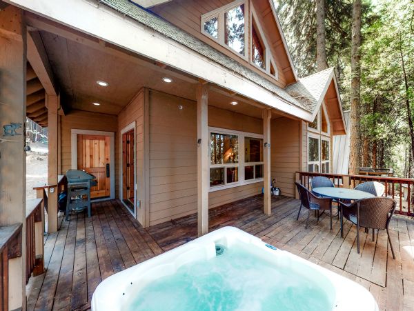 Yosemite Area Home 1028979