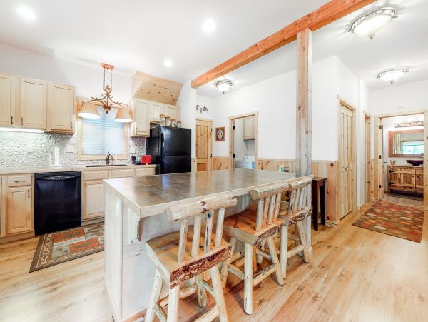 Yosemite Area Home 1028979