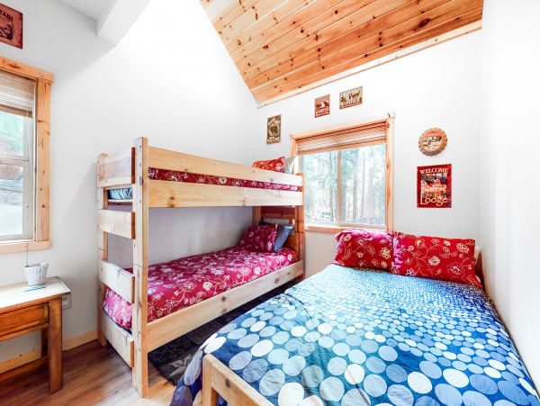 Yosemite Area Home 1028979