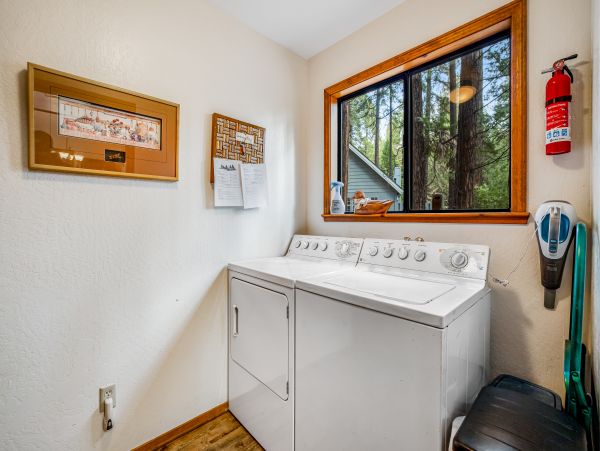 Yosemite Area Home 1028980