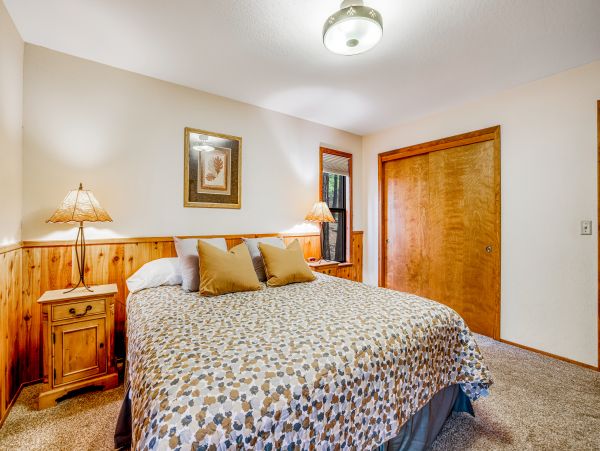Yosemite Area Home 1028980
