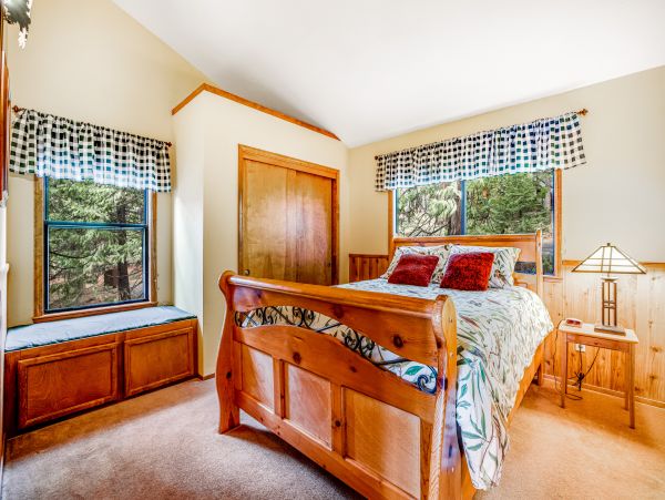 Yosemite Area Home 1028980