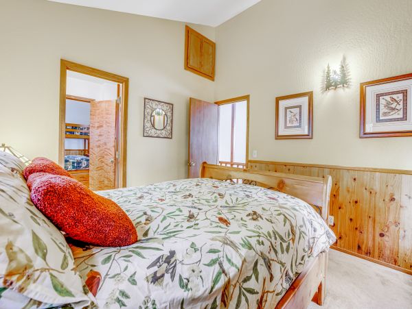 Yosemite Area Home 1028980