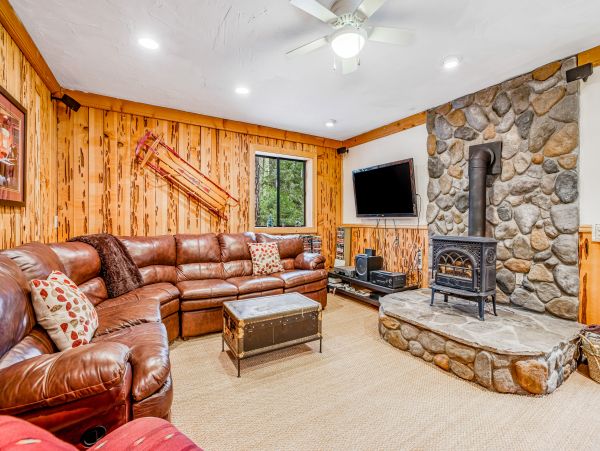 Yosemite Area Home 1028980