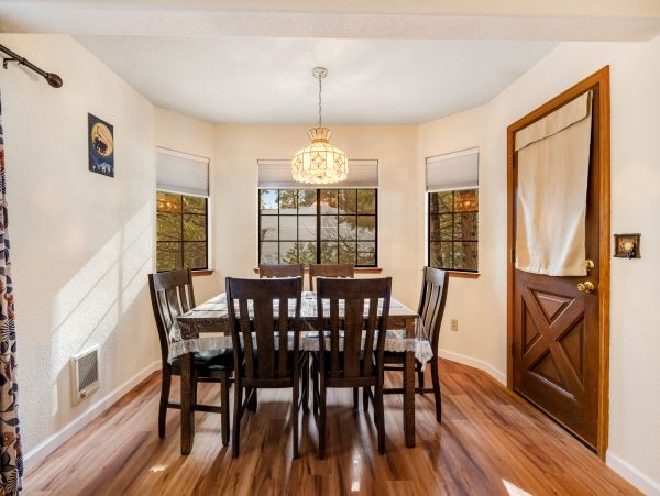 Yosemite Area Home 1028986