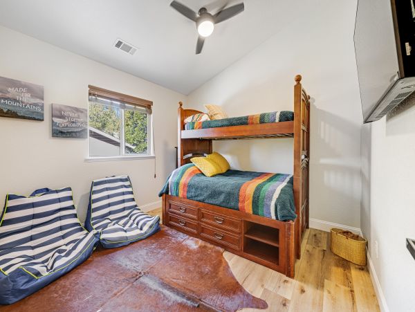 Yosemite Area Home 1028991