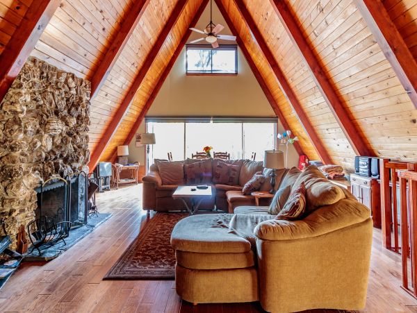 Yosemite Area Home 1028994