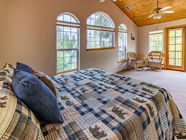 Yosemite Area Home 1028995
