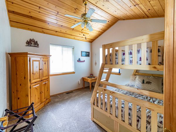 Yosemite Area Home 1028995