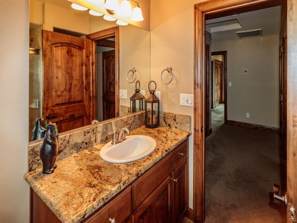 Yosemite Area Home 1028997