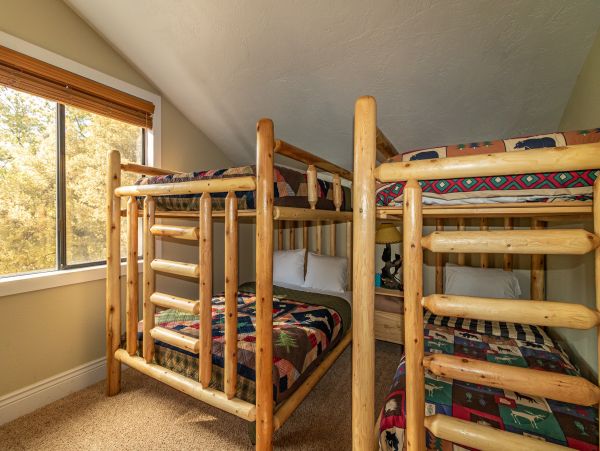 Yosemite Area Home 1029000