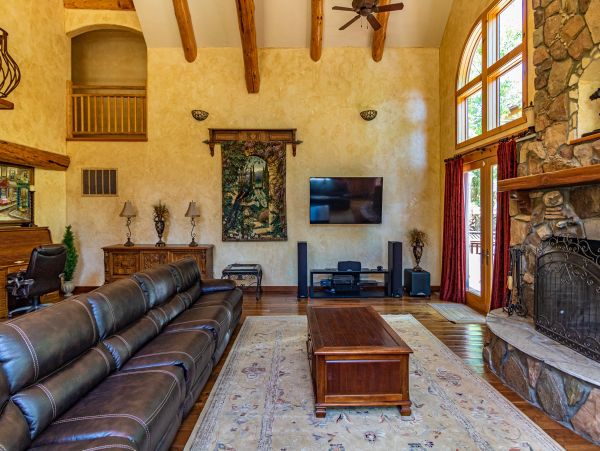 Yosemite Area Home 1029017