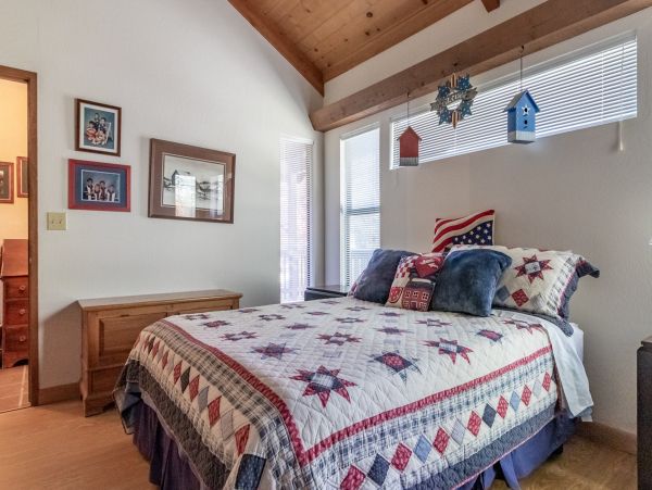 Yosemite Area Home 1029023