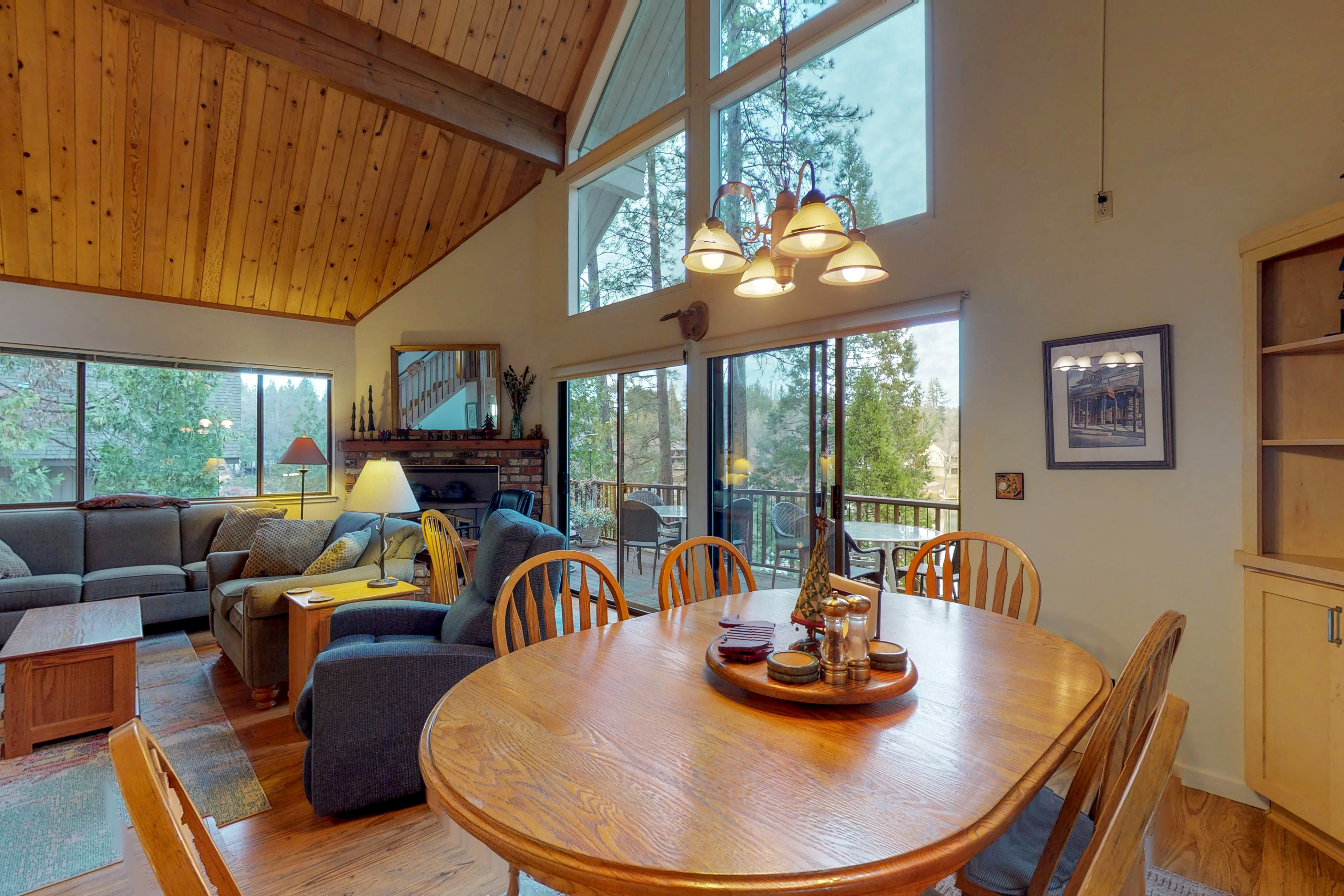 Yosemite Area Home 1029036