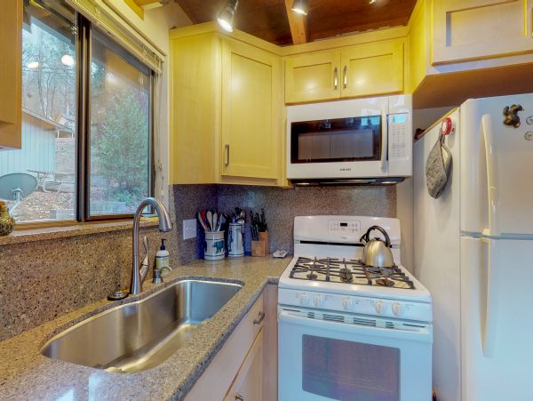 Yosemite Area Home 1029036