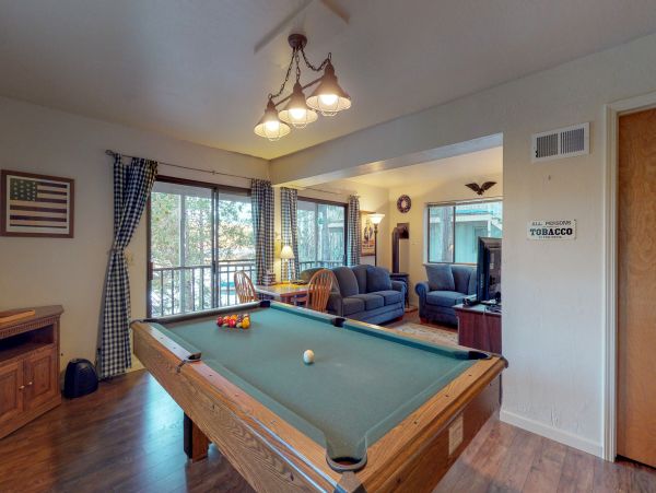 Yosemite Area Home 1029036