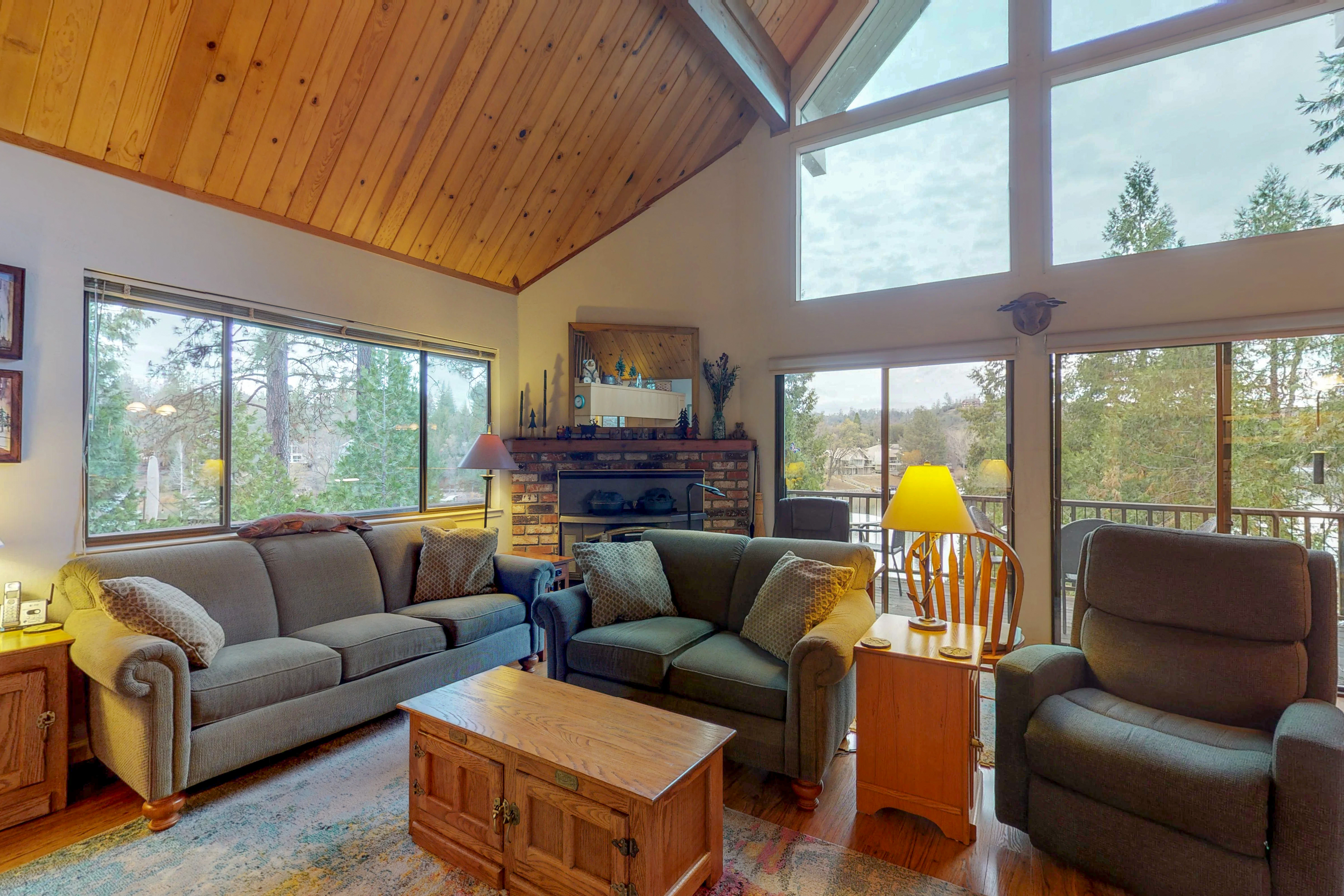 Yosemite Area Home 1029036