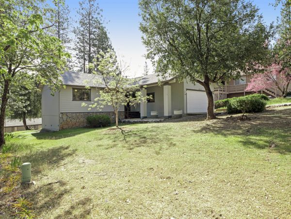 Yosemite Area Home 1029037