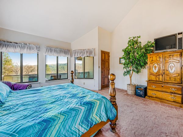 Yosemite Area Home 1029038