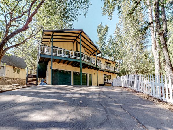 Yosemite Area Home 1029043