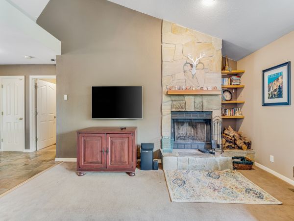 Yosemite Area Home 1029044