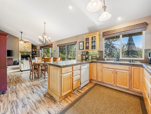 Yosemite Area Home 1029044