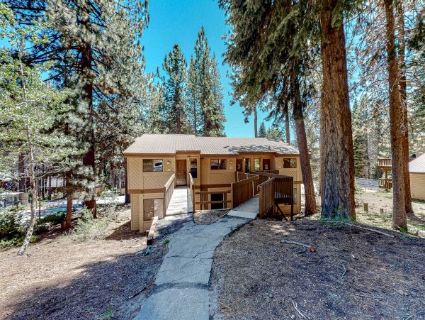 Yosemite Area Home 1029052