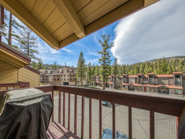 Yosemite Area Home 1029053