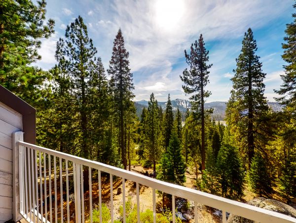 Yosemite Area Home 1029054