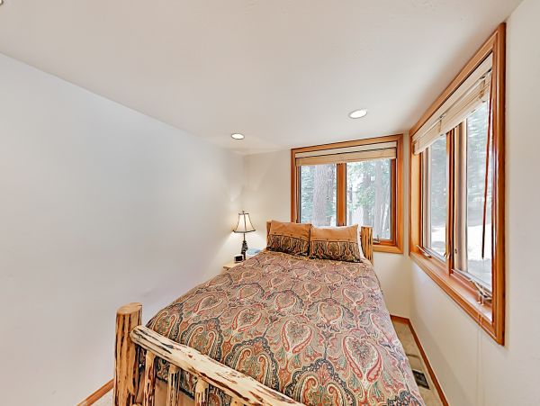 Yosemite Area Home 1029062