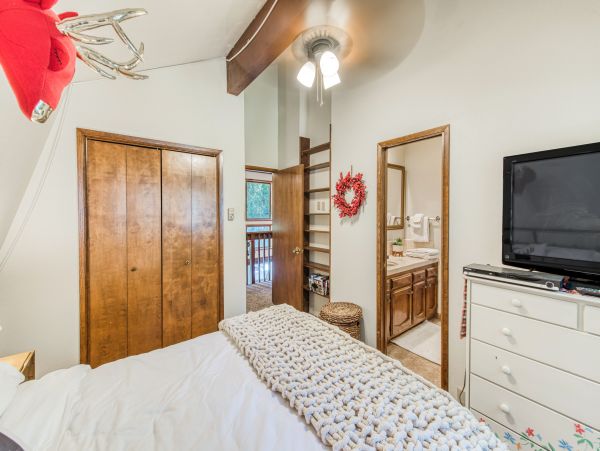 Yosemite Area Home 1029072