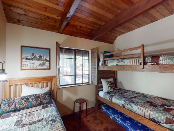 Yosemite Area Home 1029074