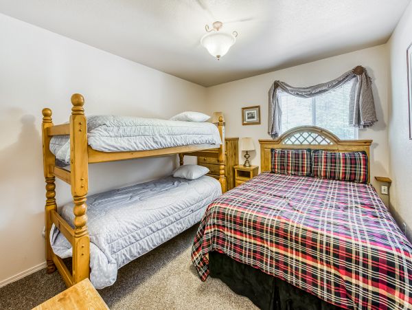 Yosemite Area Home 1029077