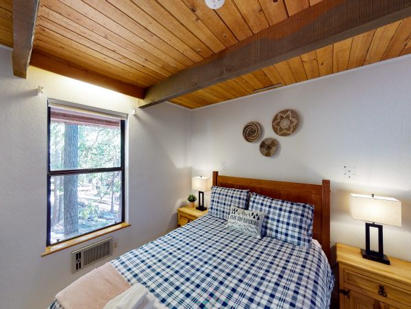 Yosemite Area Home 1029081