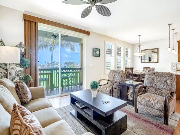 Poipu Golf Course View Condo, Shared Pool & Hot Tub