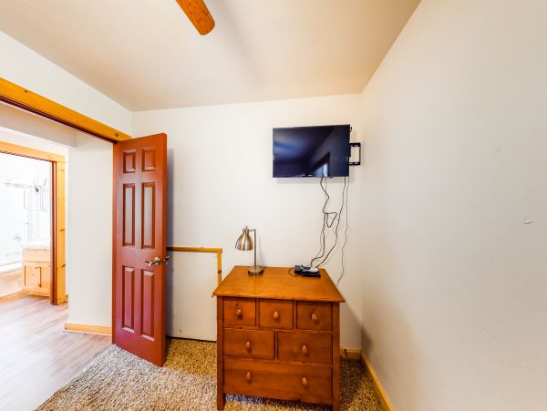 Yosemite Area Home 1029089