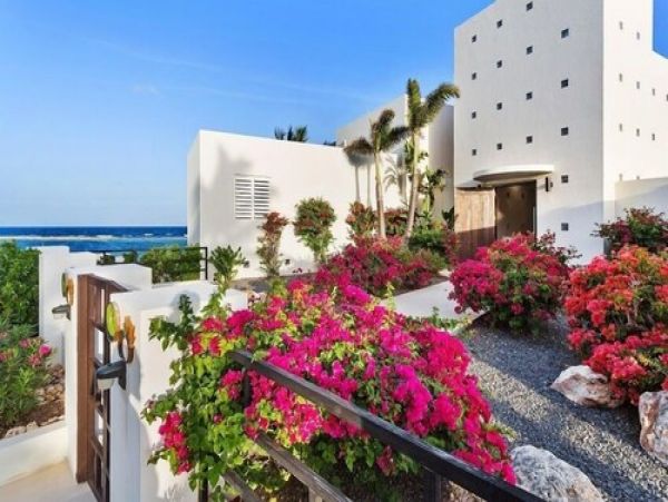 Luxury Beachfront Vacation Home in Anguilla Six Bedroom